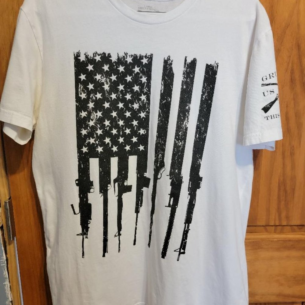 Grunt Style T-Shirt Flag and Rifle